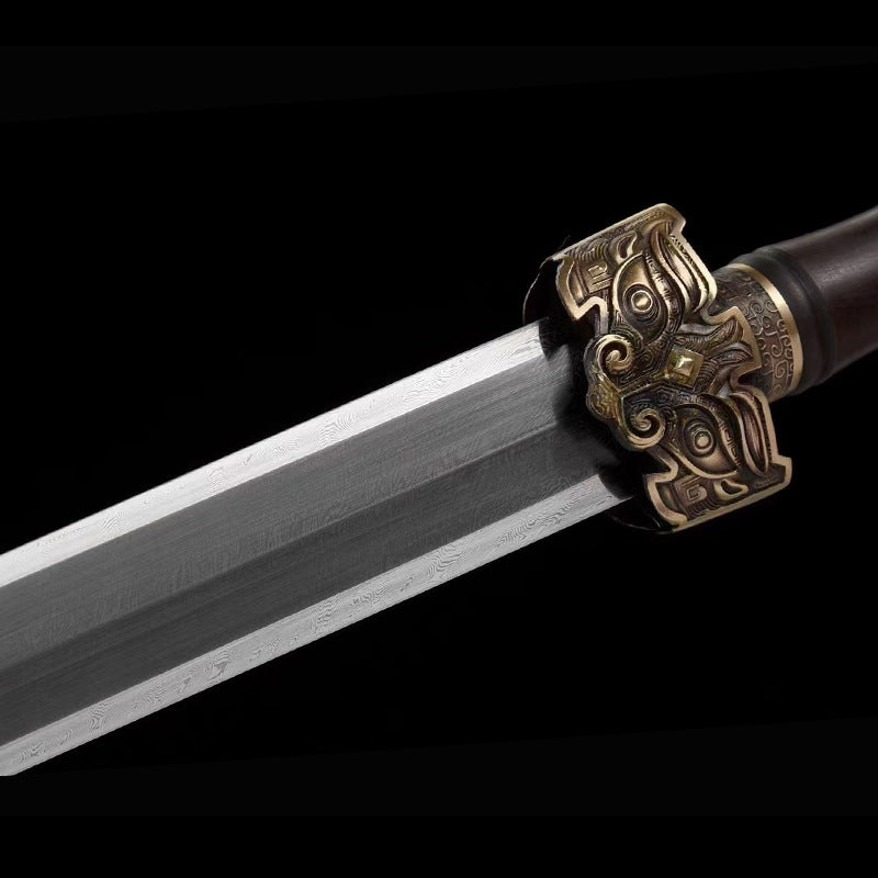 Longquan City Sword Han Sword Three Kingdoms War Sword Dragon Pattern Sword Pattern Steel One-Piece Forged Sword Yi Zi Sword - Image 3