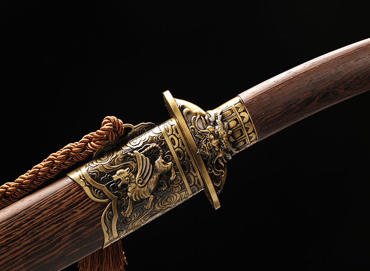 Dragon and Tiger Sword Pattern Steel – detail shot