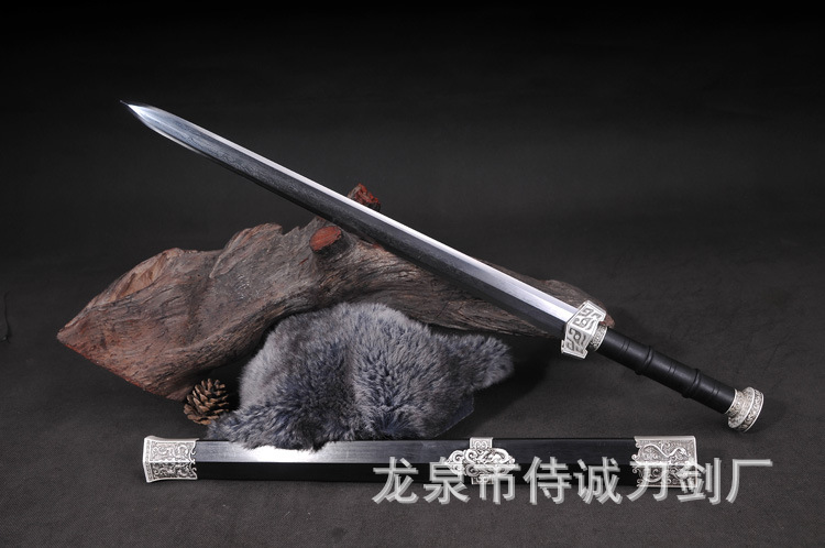 Town House Sword Medium Eight-Sided Han Sword – overview