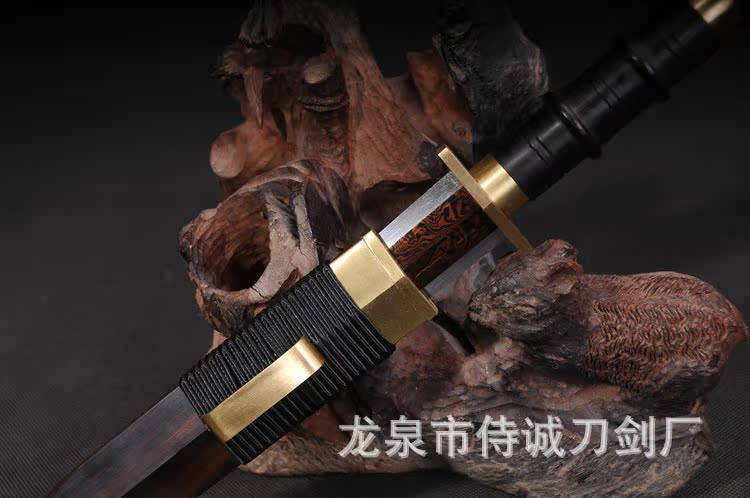 Redness Little Han Sword - Eight-Sided Dagger – further detail