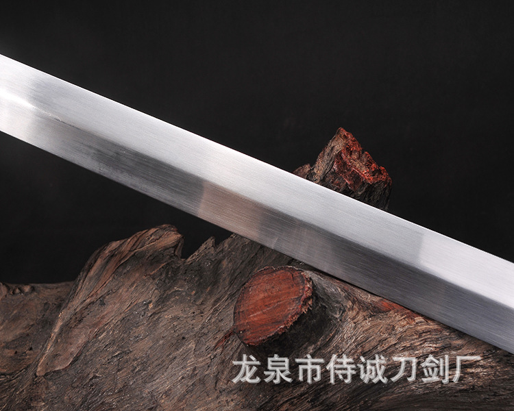 Traditional Han Sword, Little Dragon and Phoenix Sword – extra detail