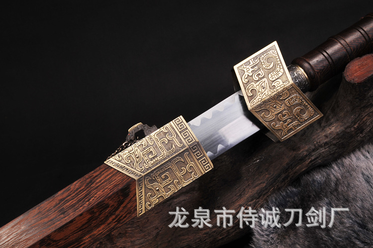Wholesale Triangular Sword - Rosewood Handle Gift Sword – detail shot
